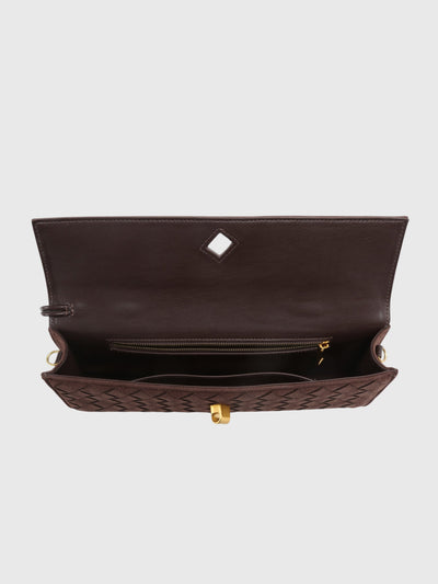 Cherry | Clutch in Suede