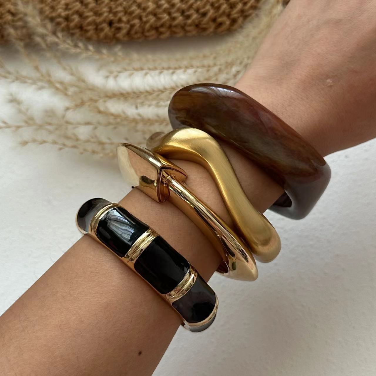 Ensley | Bracciale di Lusso Irregolare
